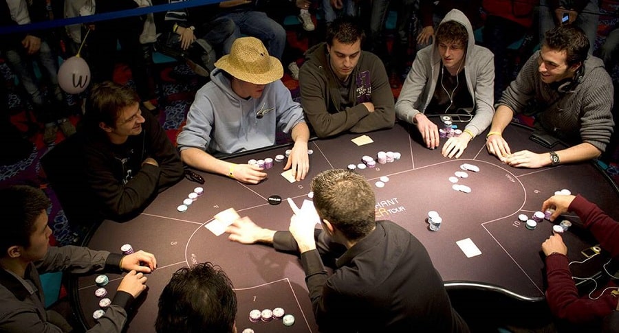 Póquer de casino en línea